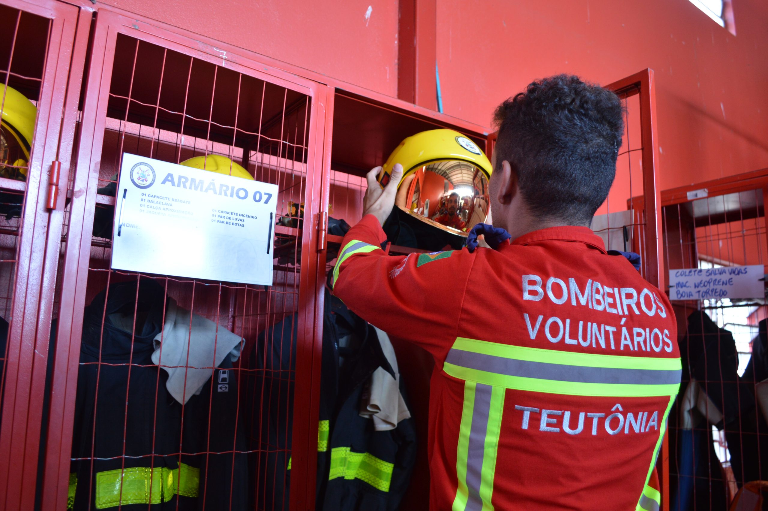 Novas Regras Comprometem Trabalho De Bombeiros Voluntários Jornal A Hora 